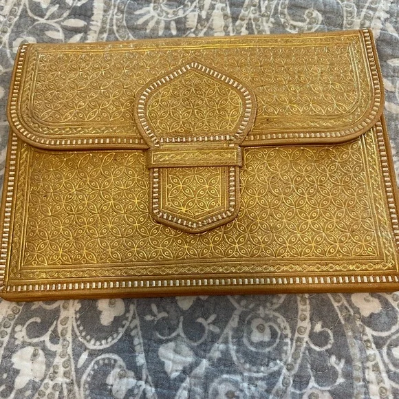Vintage hand tooled moroccan soft leather purse /clutch and wallet 22 carat gold - Picture 2 of 13